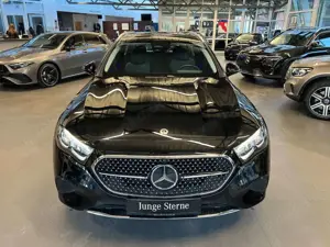 Mercedes-Benz E 300 T de Avantgarde Burmester Distronic 19zoll Bild 3