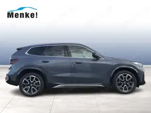 BMW X1 xDrive23d DAB LED RFK AHK el. Sitze PDC Bild 4