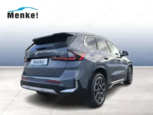 BMW X1 xDrive23d DAB LED RFK AHK el. Sitze PDC Bild 2