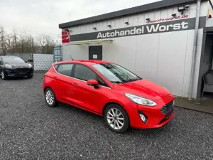 Ford Fiesta Titanium verschiedene Modelle vorrätig