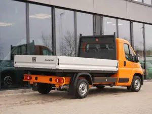 Fiat Ducato Pritsche 35 L2 120 / 7-Zoll Infotainment Bild 2