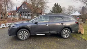 Subaru OUTBACK 2.5i Platinum Lineartronic*Leder Beige* Bild 2