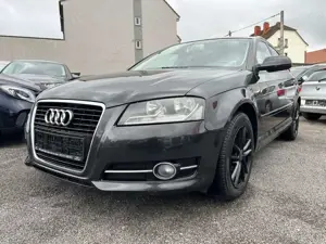 Audi A3 Sportback S-LINE S-TR + NAVI + SHZ