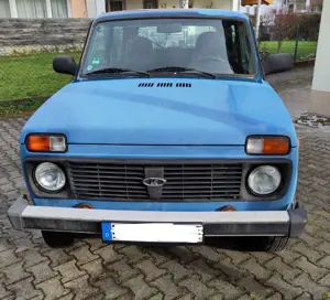 Lada Niva Only