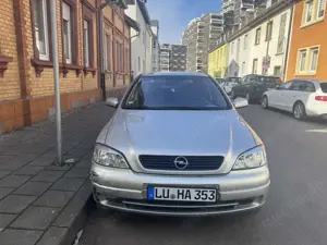 Opel Astra Automatik GL