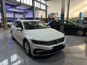 Volkswagen Passat R Lline Elegance 4Motion