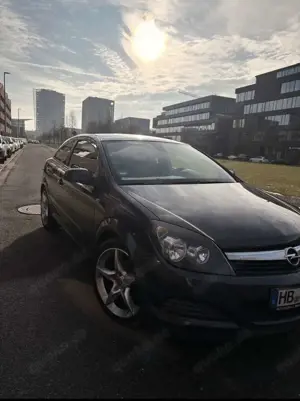Opel Astra Edition
