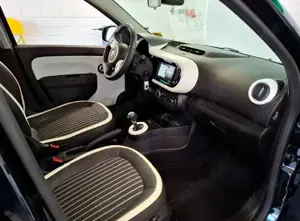 Renault Twingo E-TECH  Navi*Klima*Sitzheizung*Rückfahrcam Bild 3