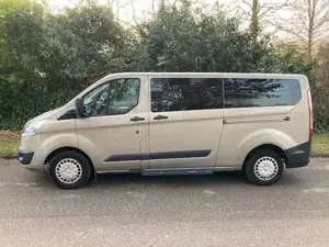 Ford Tourneo Custom 2.2 TDCI, langer Radstand, Navi, Klima, 9-Sitzer