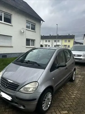 Mercedes-Benz A 160 Automatik**86 Tkm** Bild 3