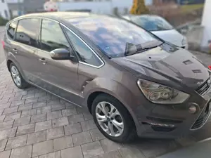 Ford S-Max 7 Sitzer, AHK Bild 2