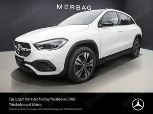 Mercedes-Benz GLA 250 e PROGRESSIVE MULTIBEAM HUD NIGHT APPLE