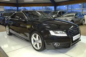 Audi A5 Coupe 1.8 TFSI S-Line XENON / NAVI / LEDER Bild 2