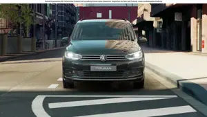 Volkswagen Touran 1.5 TSI DSG Highline LED Navi AHK 7-Sitzer Klima Bild 2