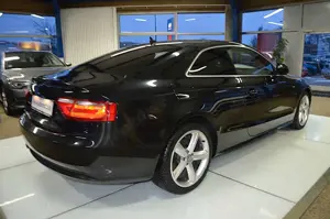 Audi A5 Coupe 1.8 TFSI S-Line XENON / NAVI / LEDER Bild 4