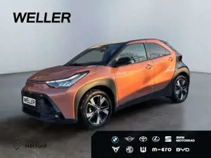 Toyota Aygo X Hybrid Teamplayer +Technik-Paket +WKR