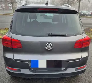 Volkswagen Tiguan 2.0 TDI DPF 4Motion BlueMotion Techn. DSG Sport 