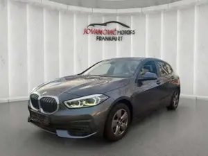 BMW 118 iA Advantage,VirtCock,SHZ,LED,SportMFLR*22
