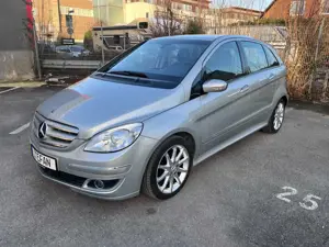 Mercedes-Benz B 170 B 170 Teilleder, Klima,Navi, Bluetooth, Tüv Neu