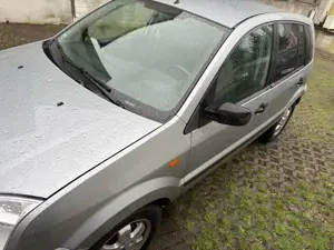 Ford Fusion 1.4 +