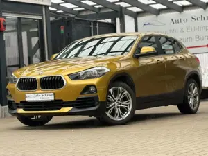 BMW X2 sDrive18i Aut. Advantage, AHK, Kamera, Nav, Sitzh.