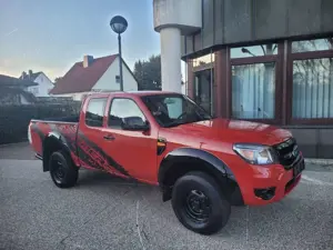 Ford Ranger XL Extrakabine 4X4 Nur 147 Tkm-AHK  3.0 To-LKW Zul Bild 4