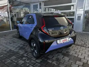 Toyota Aygo X 1,5 Hybrid Teamplayer (AB7) Bild 5