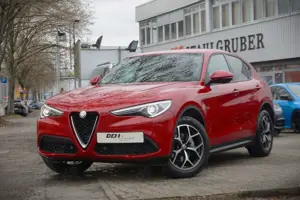 Alfa Romeo Stelvio Business Q4 / R-Kamera / ACC /