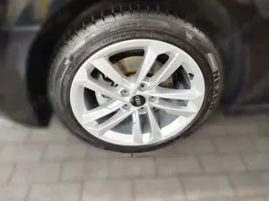 Audi A3 35 TDI S tronic advanced LED DAB PD Bild 4