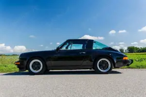Porsche 911 Carrera 3.2 Targa