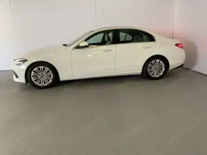 Mercedes-Benz C 180 C 180 AVANTGARDE Schiebedach Standheizung 360° Bild 3