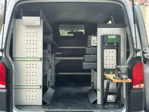 Volkswagen T6 Transporter T6.1 BOTT REGALS. TEMP. SHZ NAVI KLIMA 1.HAND