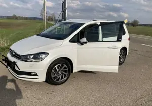 Volkswagen Touran 1.2 TSI (BlueMotion Technology) SOUND