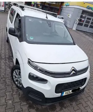 Citroen Berlingo Berlingo XL PureTech 110 FEEL