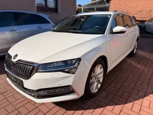 Skoda Superb Combi Style iV AUT+NAVI+LED