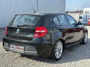 BMW 120 Limo/M PAKET/TÜV/KLIMA/1HAND/SHZ/PDC/ZNTRL Bild 4