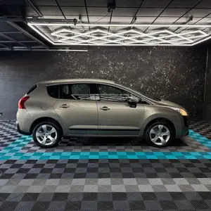 Peugeot 3008 Active/SHZ/TEMPO/AHK/AUT. Bild 5