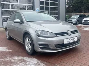 Volkswagen Golf VII Lim. Comfort. Sitzh. Standh. DSG Xenon