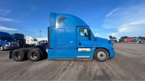 2018 Freightliner Cascadia   US-Import   Zu verkaufen oder wöchentlich zu vermieten