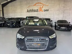 Audi A3 Sportback ambiente/XENON/PANO/LED/NAVI/SHZ/1. Bild 3