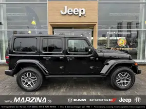 Jeep Wrangler Sahara Hardtop Navi Soundsystem LED Sperrdiff. ACC