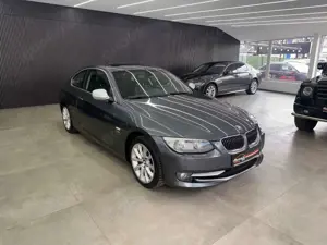 BMW 330 d xDrive Coupe*Navi.Proff*Bi-Xenon*Keyless*