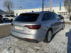 Audi A4 Avant 40 2.0 TDI quattro S -Tronic (Navi+MatrixLED Bild 2