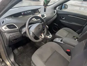 Renault Grand Scenic 2.0 16V 140 CVT Luxe