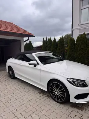 Mercedes-Benz C 200 Cabrio 9G-TRONIC AMG Line
