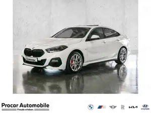 BMW 220 i M-Sport Aut Nav HuD LED Pano Komfzg HiFi