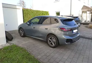 BMW 220 2er Active Tourer 220i M-Sportpaket Comfort Paket