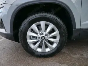 Skoda Karoq Selection 2.0 TDI DSG 4x4 4x4*AHK*TEMPOMAT*SMAR... Bild 4