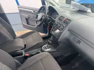 Volkswagen Touran 2.0 TDI DPF DSG Highline