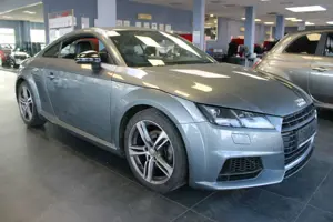 Audi TT 1.8 TFSI S tronic S Line Paket